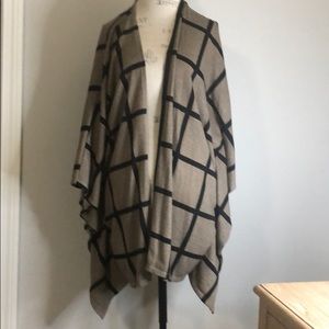 CY Tan & Black Open Front Cardigan